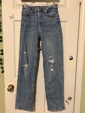 classic straight leg ripped jeans